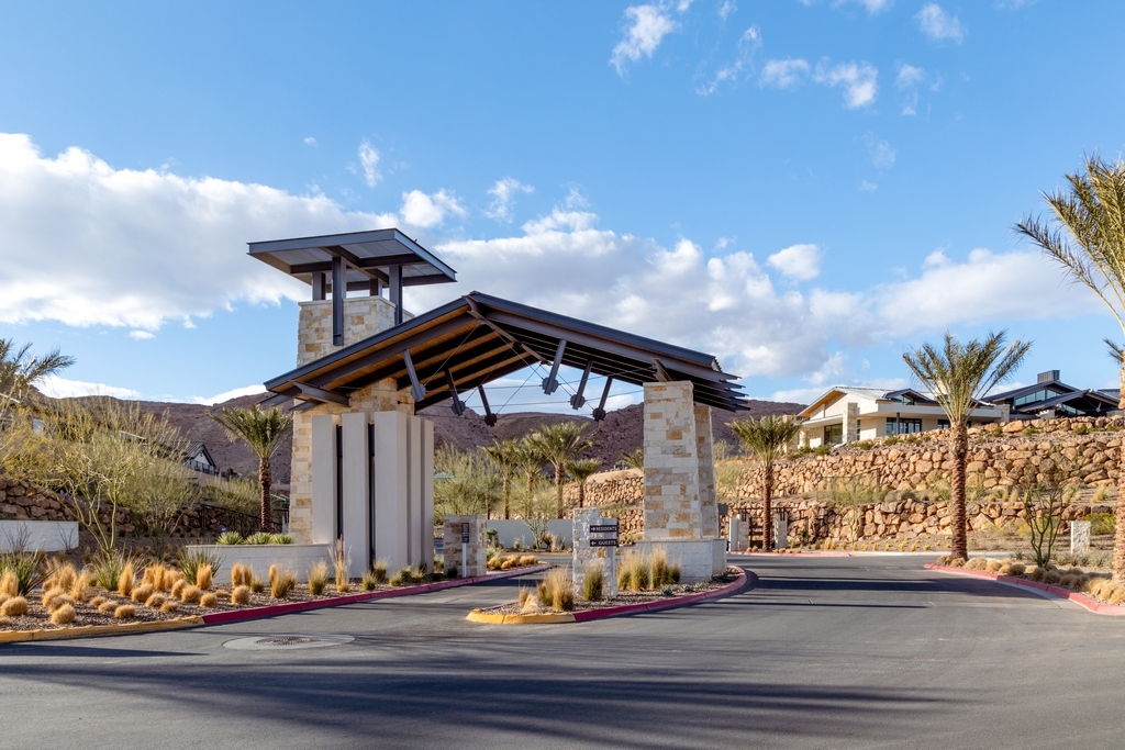 Del Webb Las Vegas offers luxury living in stunning desert lake oasis